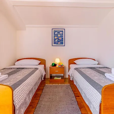Two-bedroom In Διαμέρισμα