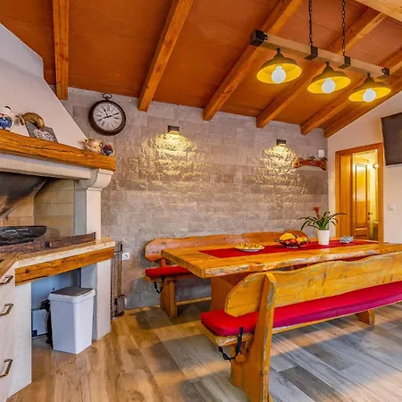 Διαμέρισμα Two-bedroom In